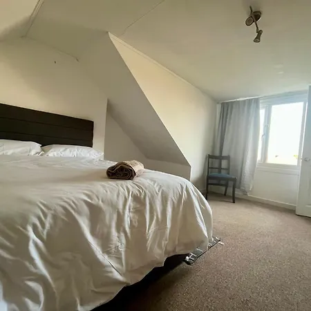 Apartamento 4 Bed Terraced House In Staple Hill Free Parking *