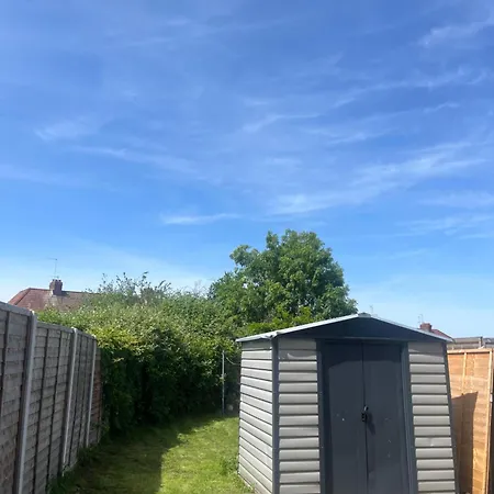 Daire 4 Bed Terraced House In Staple Hill Free Parking *